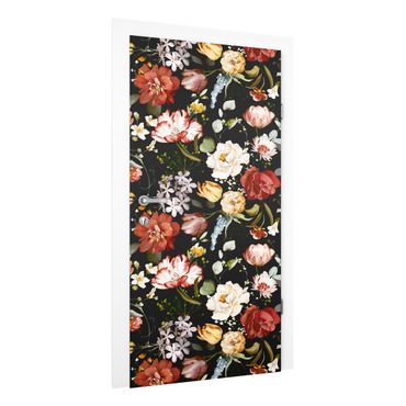 Papel pintado para puertas - Flowers Watercolour Vintage Pattern on Black