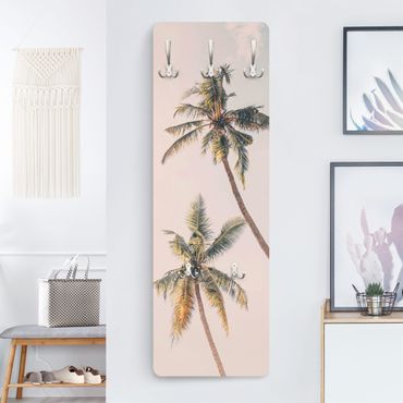 Perchero de pared panel de madera - Two palm trees against a pink sky