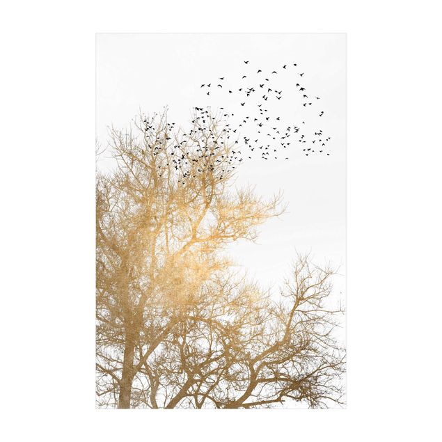 Alfombra dorado Flock Of Birds In Front Of Golden Tree