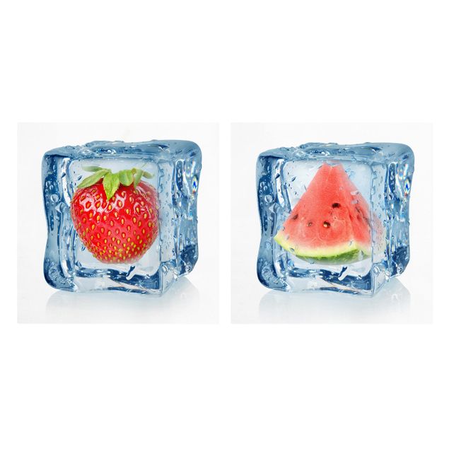 Cuadros de flores Strawberry and melon in the ice cube