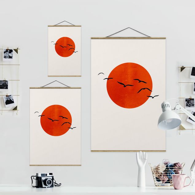 Cuadro rojo Flock Of Birds In Front Of Red Sun I