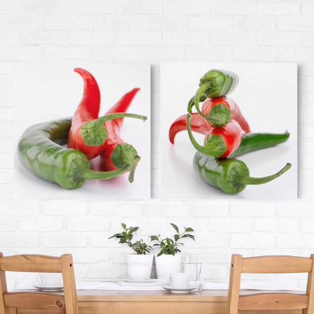 Lienzos de especias y hierbas Red and green peppers