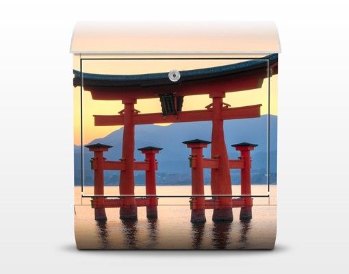Buzones Torii At Itsukushima