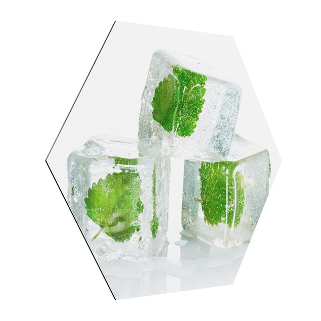 Cuadros modernos Three Ice Cubes With Lemon Balm