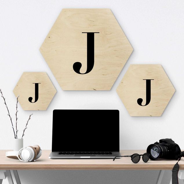 Hexagon Bild Holz - Buchstabe Serif Weiß J