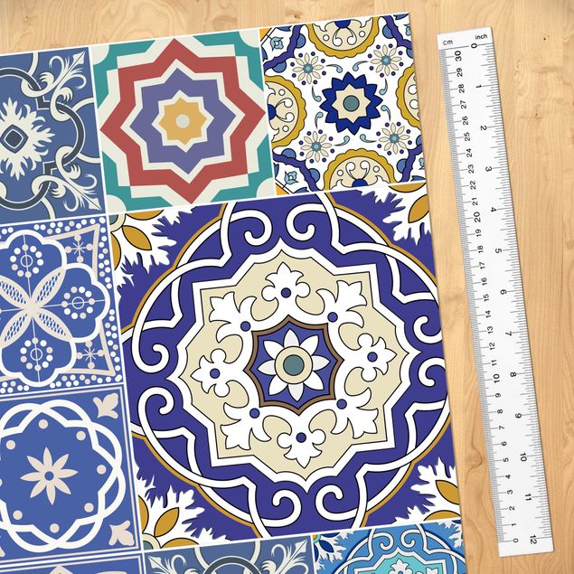 Láminas adhesivas en azul Tiled Wall - Ornate Portuguese Tiles