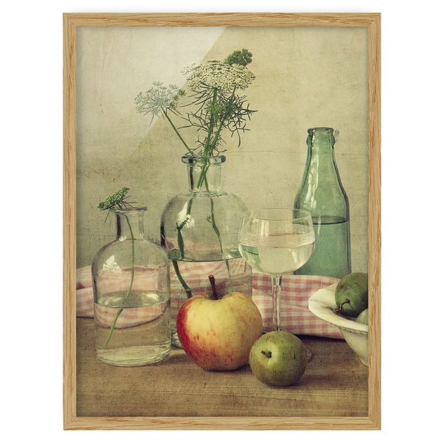 Cuadros flores Still Life with Bottles