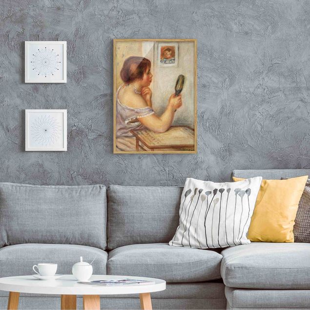 Pósters enmarcados de cuadros famosos Auguste Renoir - Gabrielle holding a Mirror or Marie Dupuis holding a Mirror with a Portrait of Coco