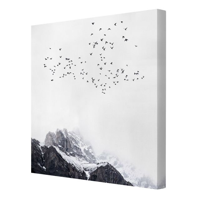 Lienzos blanco y negro Flock Of Birds In Front Of Mountains Black And White