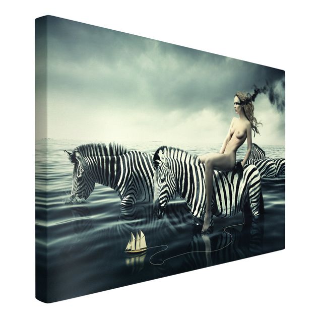 Cuadros eróticos Woman Posing With Zebras