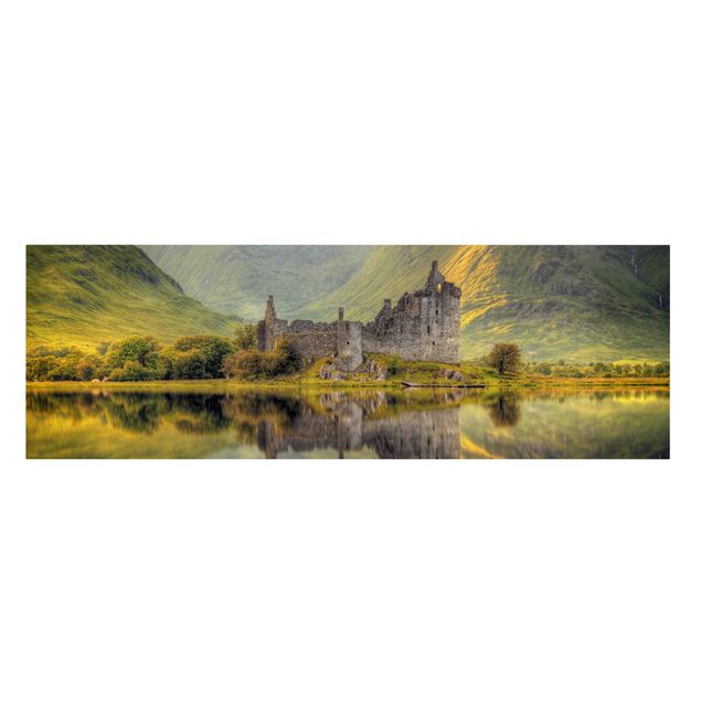 Lienzos de paisajes Kilchurn Castle in Scotland