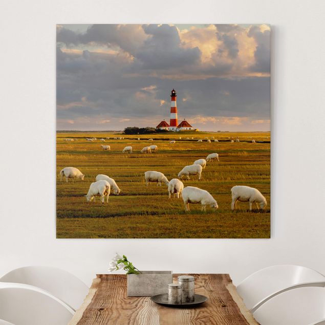 Decoración en la cocina North Sea Lighthouse With Flock Of Sheep