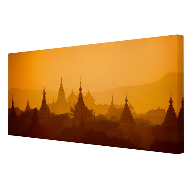 Cuadros naranja Temple City In Myanmar