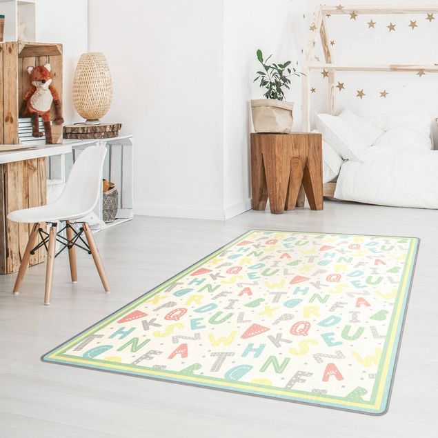 Alfombras grandes Alphabet In Pastel Colours With Frame