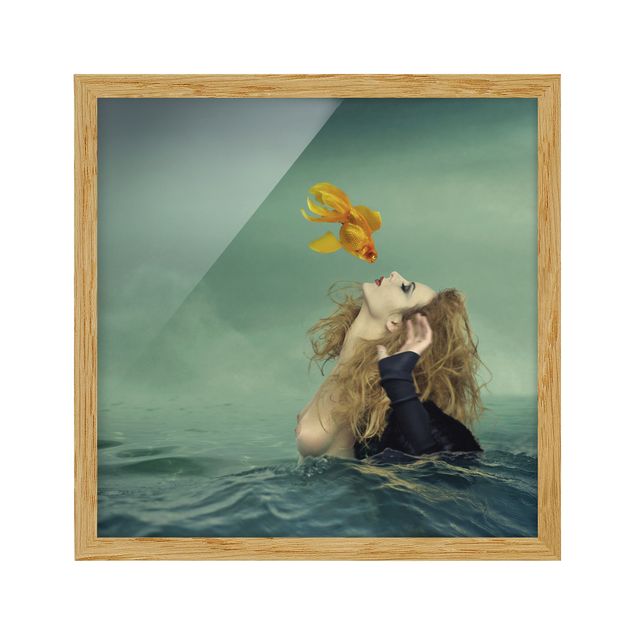 Cuadros de retratos Kiss Of A Goldfish
