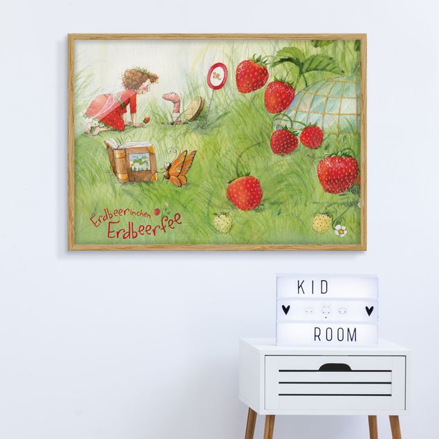 Decoración habitación infantil Little Strawberry Strawberry Fairy- With Worm Home