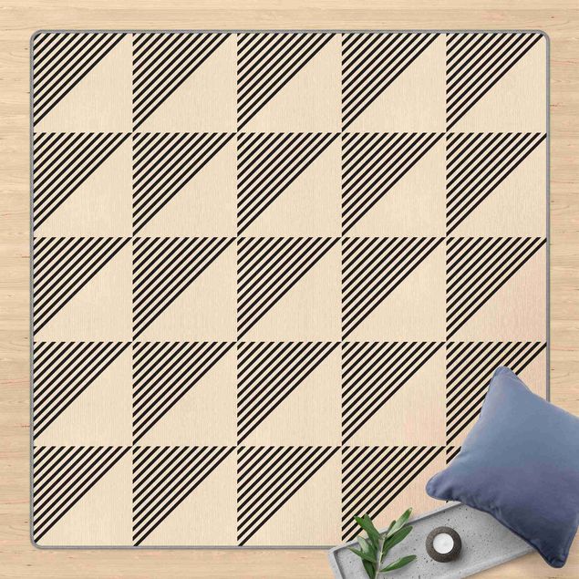 Alfombras color crema Beige Triangles And Stripes On Black