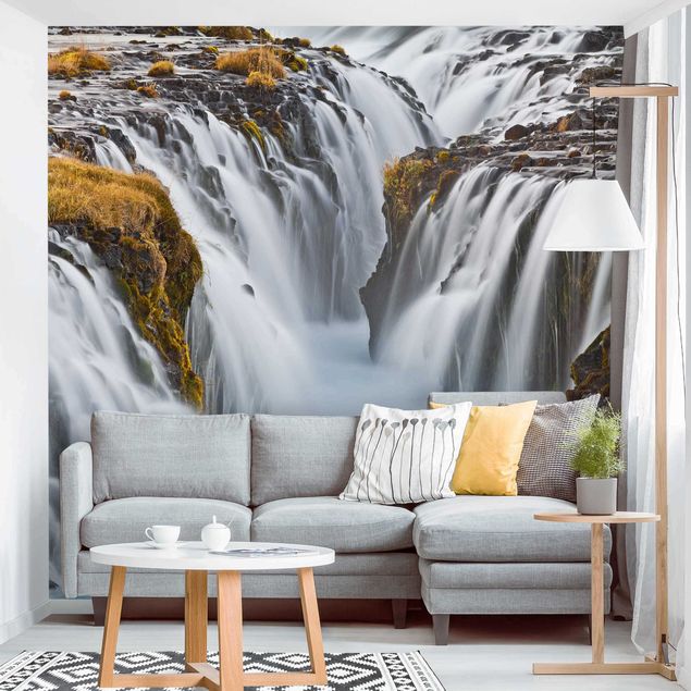 Papel pintado cascadas Brúarfoss Waterfall In Iceland
