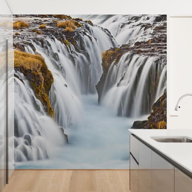 Papel pintado salón moderno Brúarfoss Waterfall In Iceland