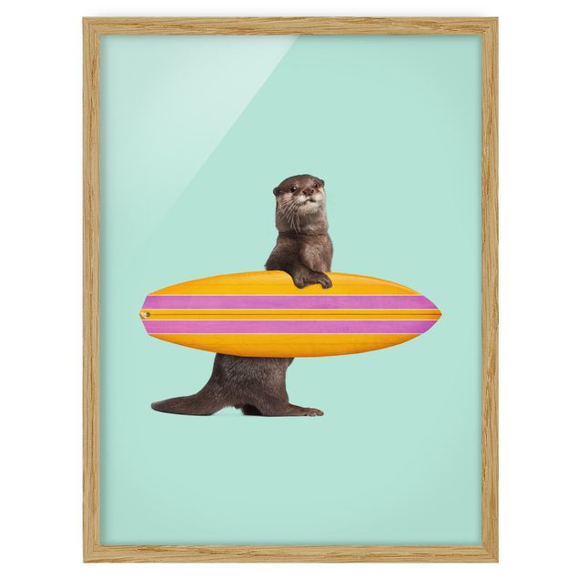 Pósters enmarcados de animales Otter With Surfboard