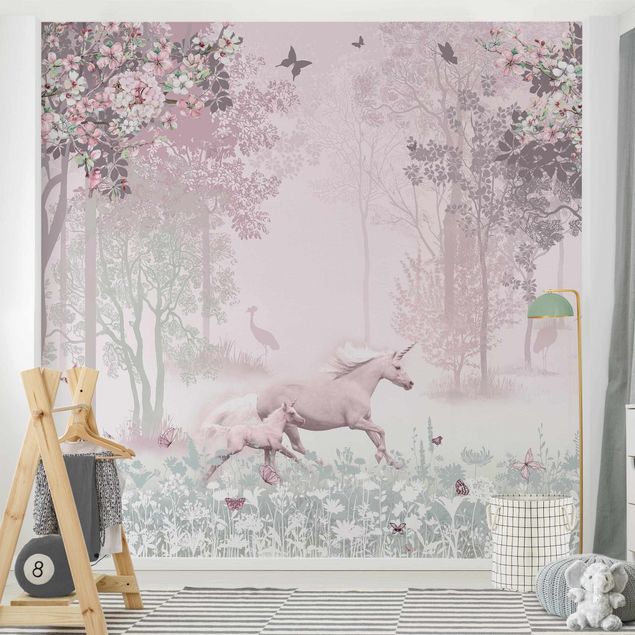 Decoración habitación infantil Unicorn On Flowering Meadow In Pink