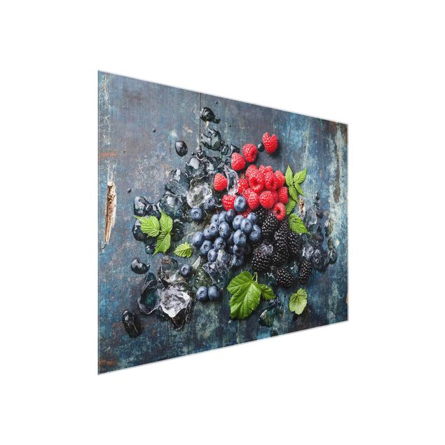 Cuadros de plantas Berry Mix With Ice Cubes Wood
