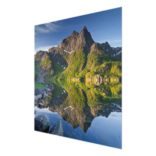 Cuadros ciudades Mountain Landscape With Water Reflection In Norway