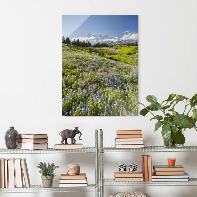 Cuadros de cristal montañas Mountain Meadow With Flowers In Front Of Mt. Rainier