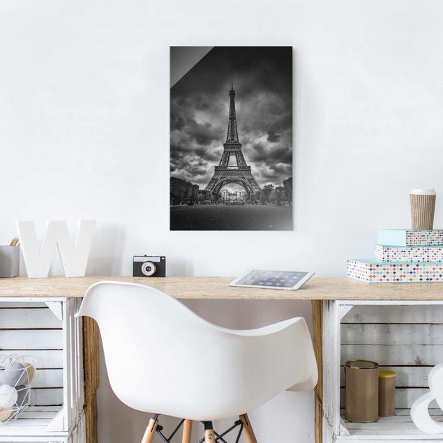 Cuadros torre eiffel Eiffel Tower In Front Of Clouds In Black And White