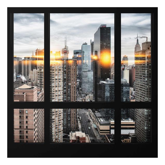Cuadros ciudades Windows Overlooking New York With Sun Reflection