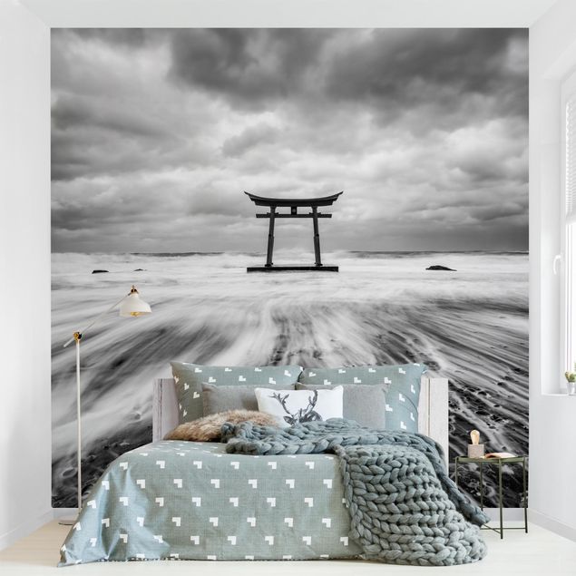 Papel pintado ciudad Japanese Torii In The Ocean