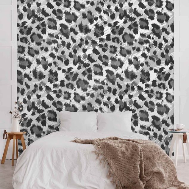 Papel pintado salón moderno Leopard Print With Watercolour Pattern In Grey
