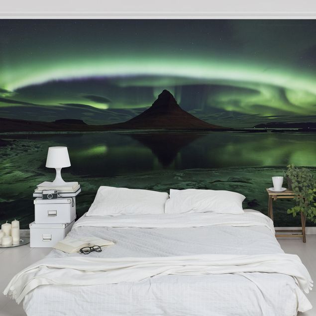 Papel pared montañas Northern Lights In Iceland