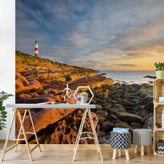 Papel pintado faros Tarbat Ness Lighthouse And Sunset At The Ocean