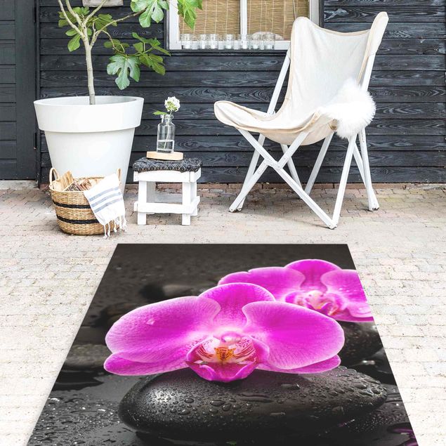 Alfombra para pasillo Pink Orchid Flower On Stones With Drops