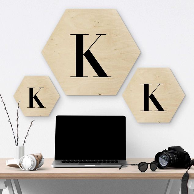 Hexagon Bild Holz - Buchstabe Serif Weiß K