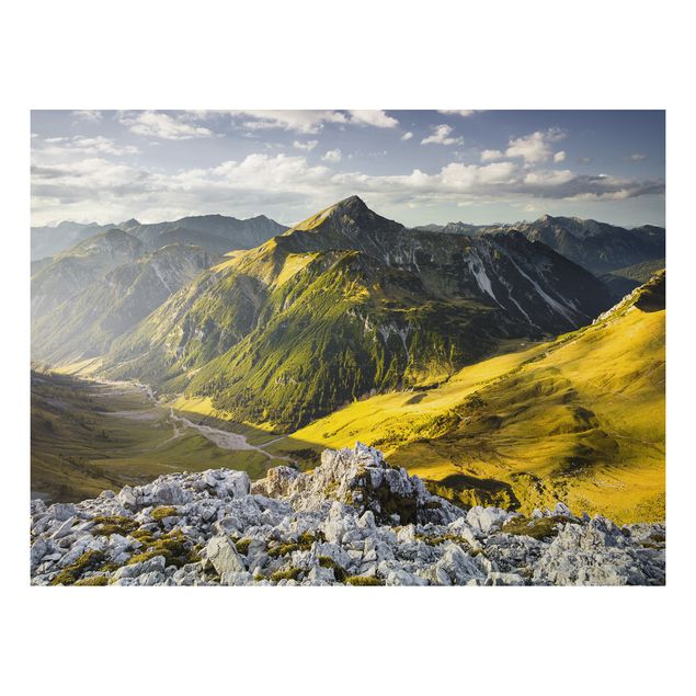 Cuadros de montañas Mountains And Valley Of The Lechtal Alps In Tirol