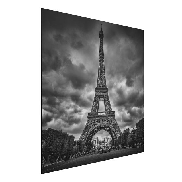Cuadros París Eiffel Tower In Front Of Clouds In Black And White