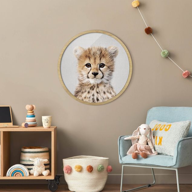 Pósters enmarcados de animales Baby Cheetah Gino