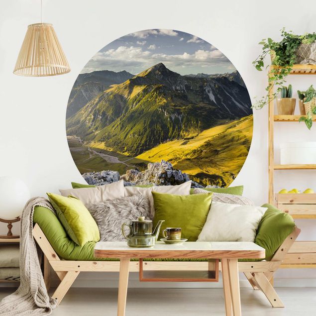 Papel pintado montañas Mountains And Valley Of The Lechtal Alps In Tirol