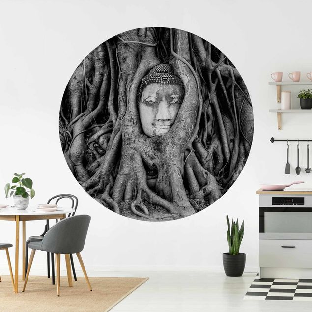 Papel pared flores Buddha In Ayutthaya Lined From Tree Roots In Black And White