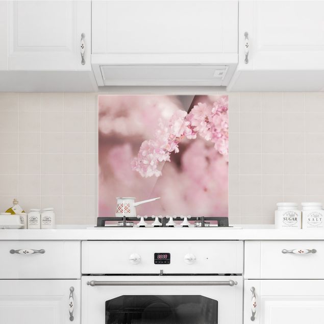 Cherry Blossoms In Purple Light panel antisalpicaduras cocina cuadrado