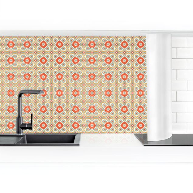 Salpicaderos de cocina Oriental Patterns With Colourful Tiles