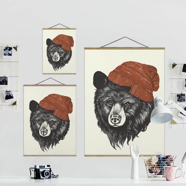 Cuadros modernos blanco y negro Illustration Bear With Red Cap Drawing