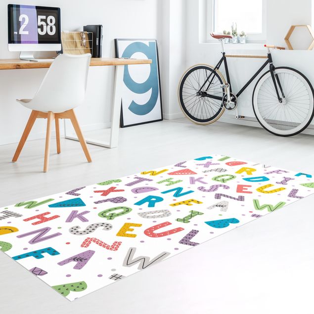 Decoración habitación infantil Alphabet With Hearts And Dots In Colourful