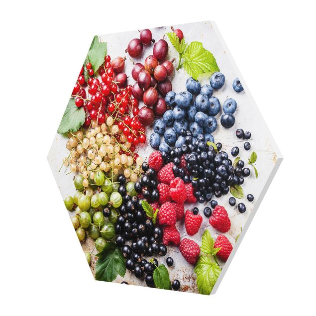 cuadro hexagonal Mixture Of Berries On Metal