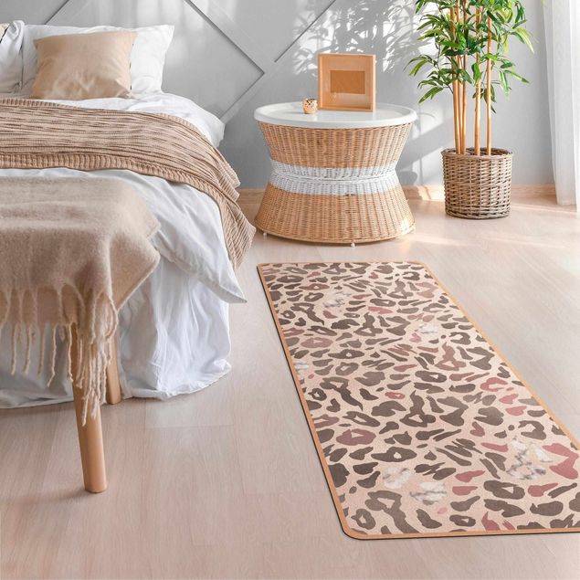 alfombra imitacion piel The Leopard In The Boudoir