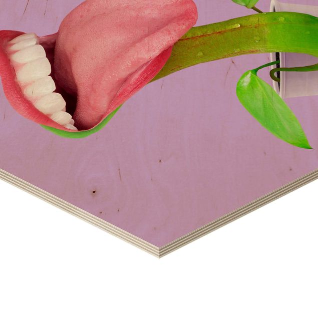 Hexagon Bild Holz - Jonas Loose - Fleischfressende Pflanze mit Mund