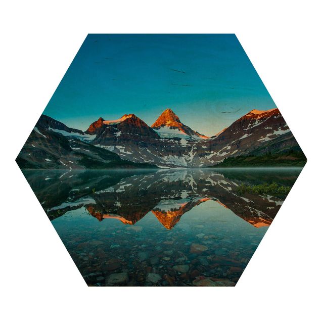 Cuadros hexagonales Mountain Landscape At Lake Magog In Canada