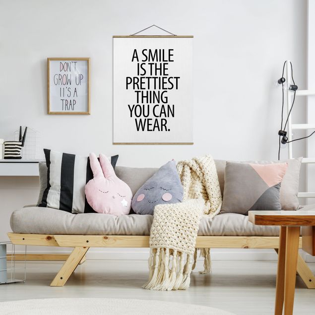 Cuadros decorativos modernos A Smile Is The Prettiest Thing Sans Serif